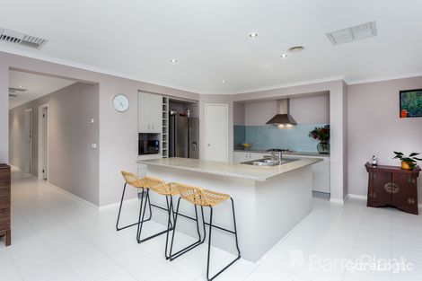 Property photo of 13 Kerford Crescent Point Cook VIC 3030