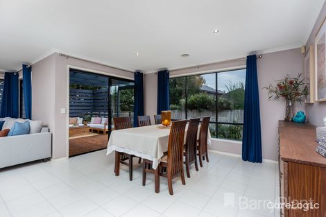 Property photo of 13 Kerford Crescent Point Cook VIC 3030