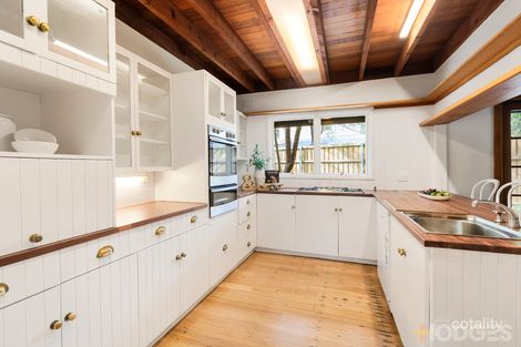 Property photo of 128 Bay Road Sandringham VIC 3191