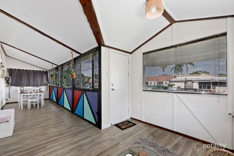 Property photo of 32 Davey Street Glenella QLD 4740