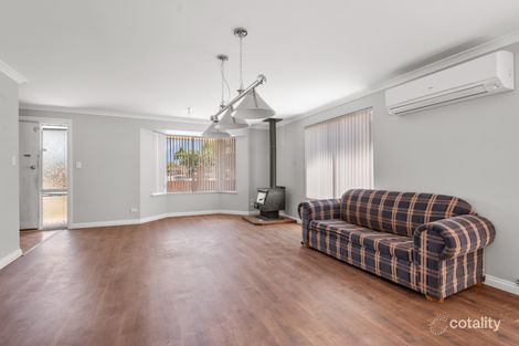 Property photo of 12 Erin Court Boulder WA 6432