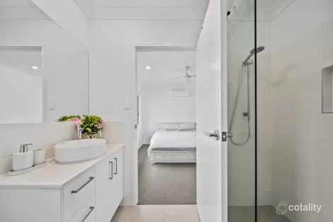 Property photo of 14 Ashwood Circuit Chambers Flat QLD 4133