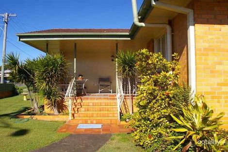 Property photo of 103 Brisbane Road Booval QLD 4304