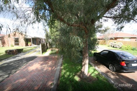 8 Mountain Heath Walk, Croydon South, VIC 3136