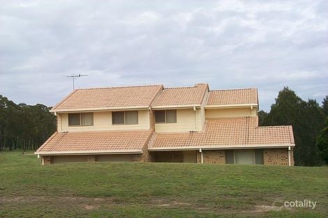 17 Rani Cl, Mount Ommaney, QLD 4074