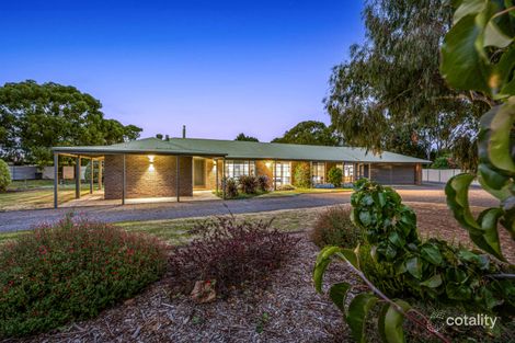 8 Raglan St, Miners Rest, VIC 3352