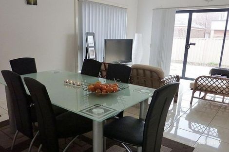 Property photo of 3 Cullen Terrace Caroline Springs VIC 3023