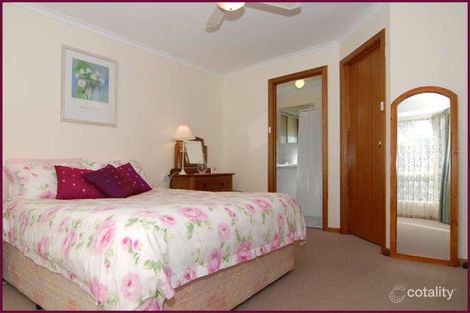 Property photo of 19 Tullamore Court Greenwith SA 5125