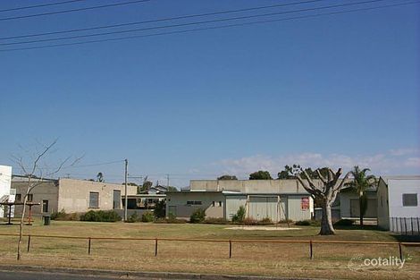 60 Armstrong St, Berserker, QLD 4701