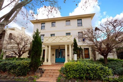 25/15 Acland St, St Kilda, VIC 3182