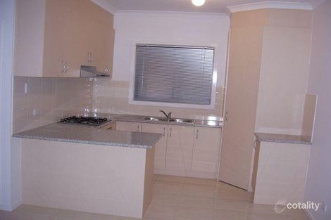 Property photo of 3 Cullen Terrace Caroline Springs VIC 3023