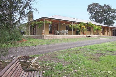 30 Oxley Rd, Kangaroo Ground, VIC 3097