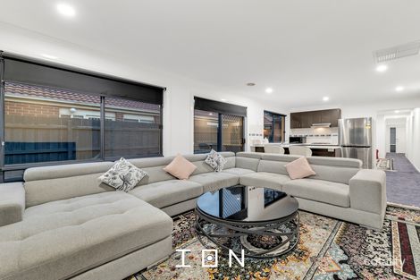 Property photo of 29 Pharaoh Drive Cranbourne VIC 3977