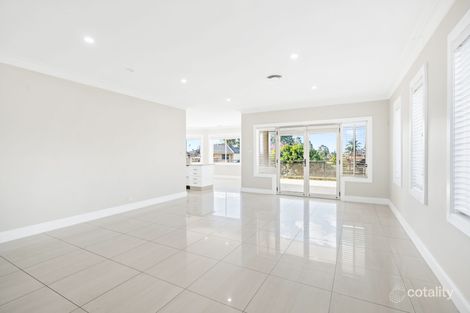 Property photo of 22 Yalumba Place Edensor Park NSW 2176