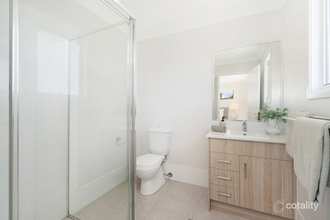 Property photo of 13 Barnham Street Wynnum QLD 4178