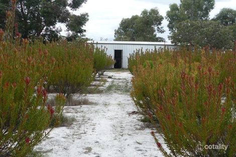 44 Bell Rd, Coonabidgee, WA 6503