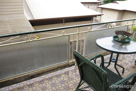 Property photo of 2/44 Yeronga Street Yeronga QLD 4104