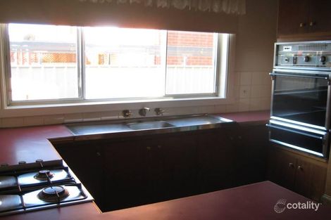 Property photo of 66 Olinda Street Quarry Hill VIC 3550