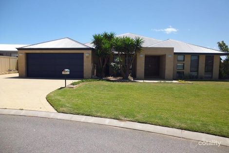 Property photo of 12 Archdale Rise Wandina WA 6530