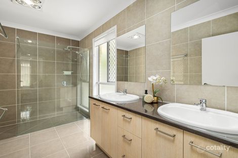 Property photo of 3 Hilton Drive Camira QLD 4300