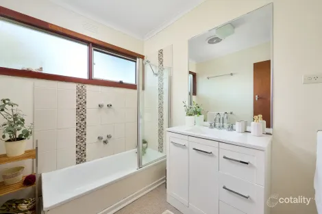 13 Cootamundra Ave, Capel Sound, VIC 3940