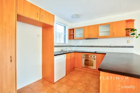 1/74 Tallebudgera Dr, Palm Beach, QLD 4221