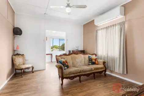 Property photo of 22 Chermside Road Eastern Heights QLD 4305