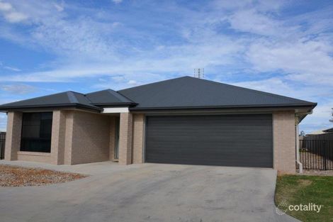 34 Bishop Dr, Miles, QLD 4415
