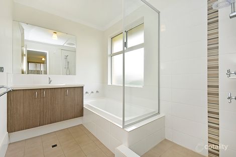 Property photo of 20 Aldine Ridge Aveley WA 6069