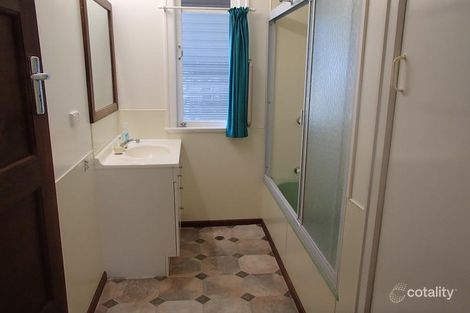 Property photo of 26 Bridge Street North Booval QLD 4304