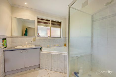 Property photo of 75 Moonstone Circuit St Albans VIC 3021