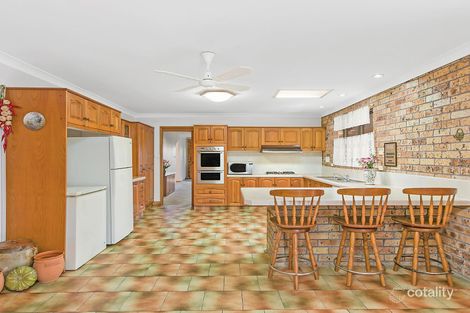 Property photo of 10 The Avenue Bellambi NSW 2518