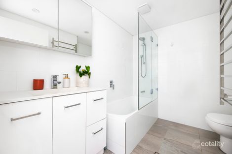 Property photo of 10/66 Penkivil Street Bondi NSW 2026