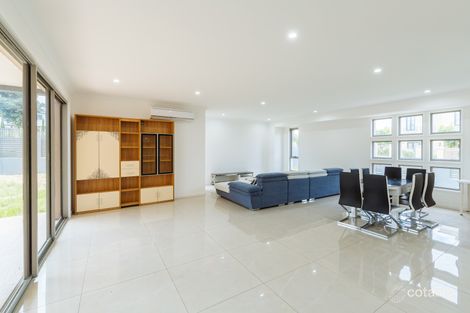 Property photo of 1 Award Close Rochedale QLD 4123