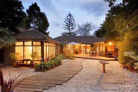 11 Elm St, Surrey Hills, VIC 3127