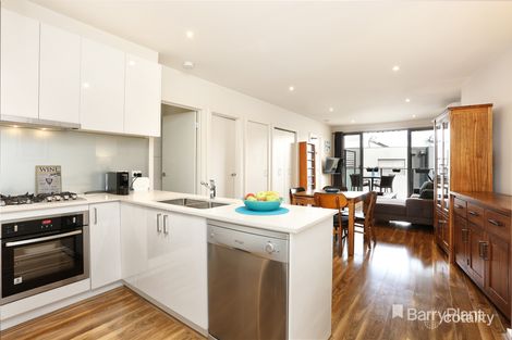 Property photo of 203/15 Pascoe Street Pascoe Vale VIC 3044