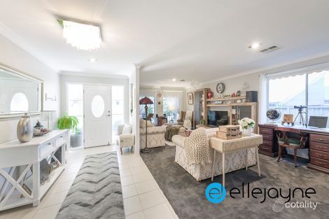 Property photo of 28 Glenrose Crescent Cooranbong NSW 2265