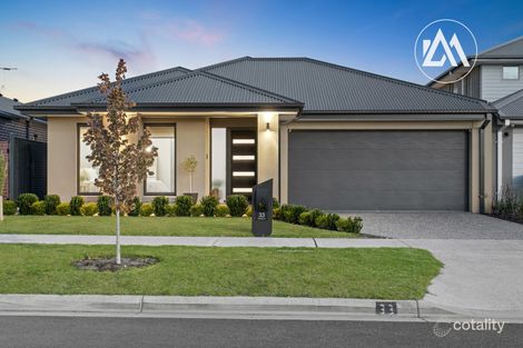 Property photo of 33 Dynasty Drive Cranbourne South VIC 3977