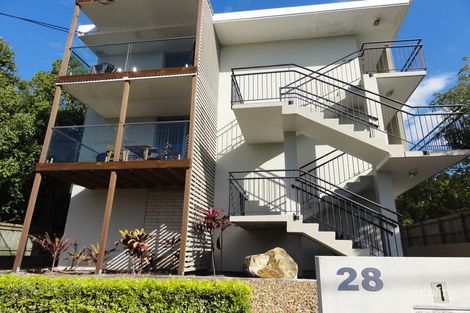 2/28 Hawthorne St, Woolloongabba, QLD 4102