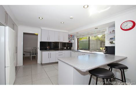 Property photo of 17 Rosewall Place Morayfield QLD 4506
