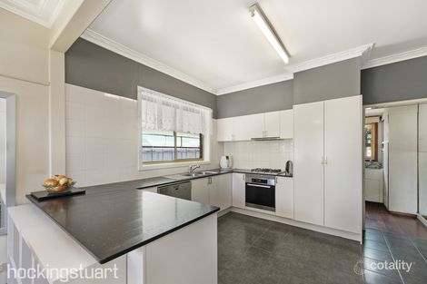 Property photo of 8 Wesley Court Ballarat East VIC 3350