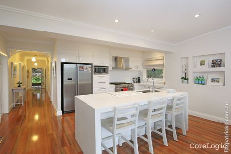 Property photo of 18 Grandview Avenue Turvey Park NSW 2650