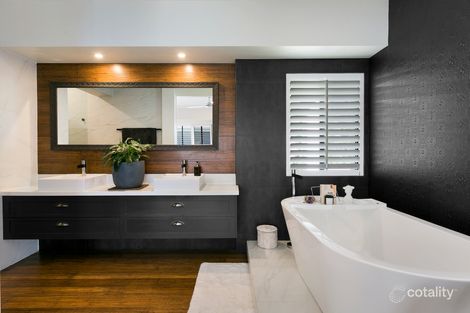 Property photo of 50-52 Parkmeadows Court Bonogin QLD 4213