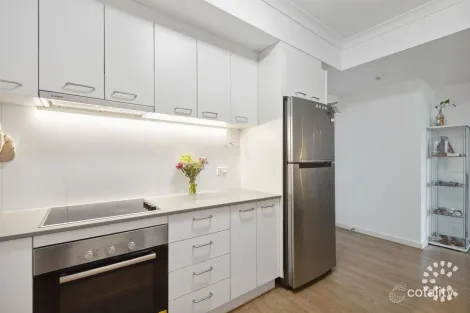 Property photo of 1/57 Beach Street Fremantle WA 6160