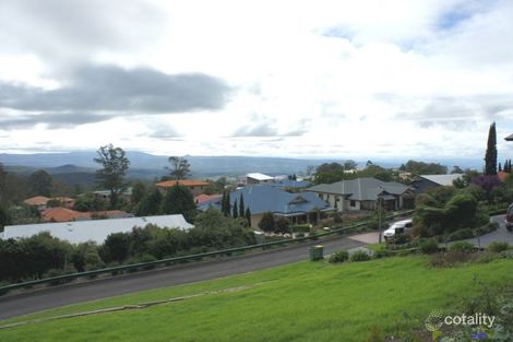 Property photo of 37 Windemere Terrace Mount Lofty QLD 4350