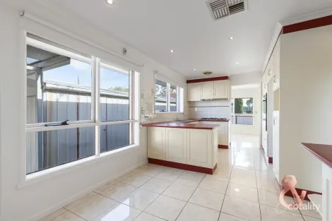 Property photo of 27 Barry Road Thomastown VIC 3074