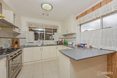 Property photo of 28 Lois Street St Albans VIC 3021