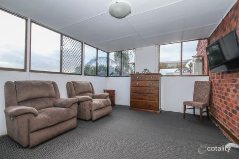 Property photo of 18 Roxwell Way Girrawheen WA 6064