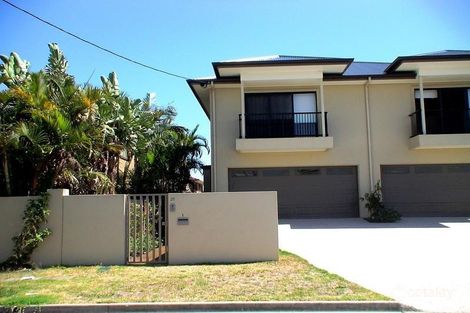 2/21 Donald Ave, Paradise Point, QLD 4216