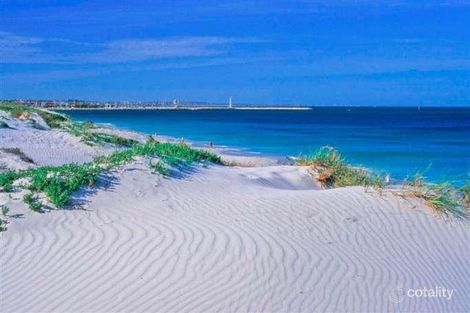 Property photo of 17 Dumaresq Loop Quinns Rocks WA 6030